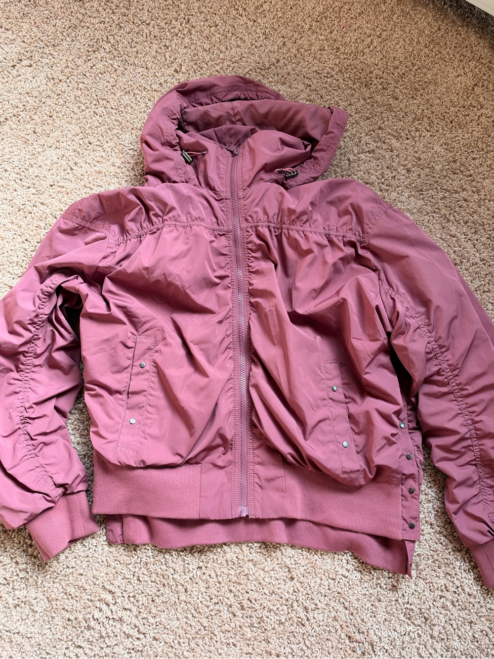 Athleta Hooded Jacket in Dusty Mauve